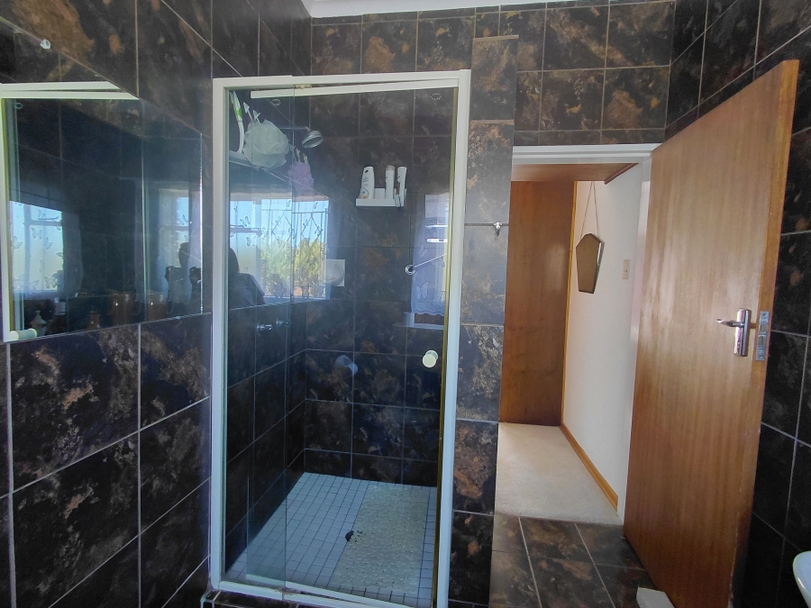 5 Bedroom Property for Sale in Burgersdorp Eastern Cape